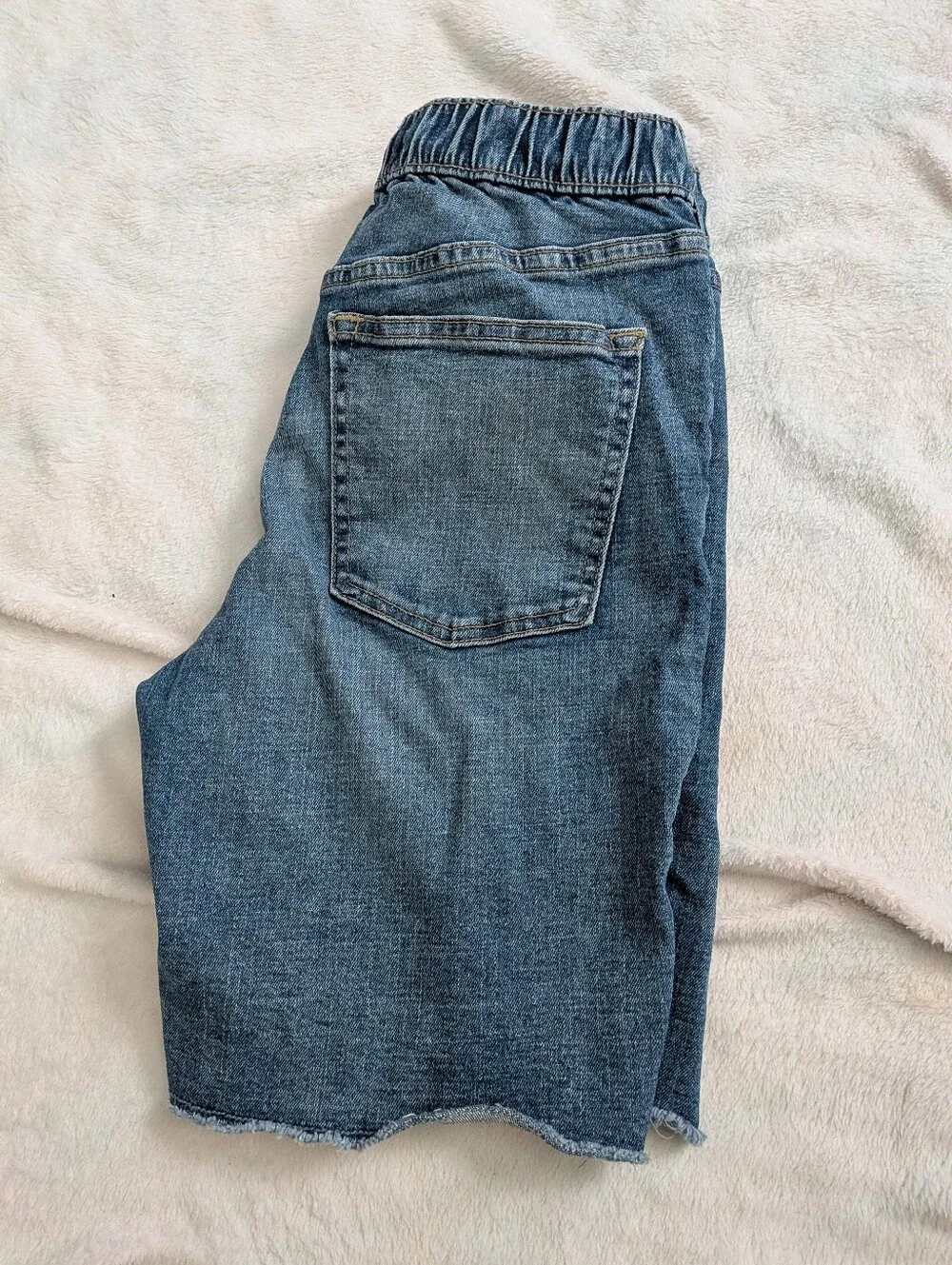 Old Navy Blue Denim Elastic Waist Shorts Size XXL (18)
